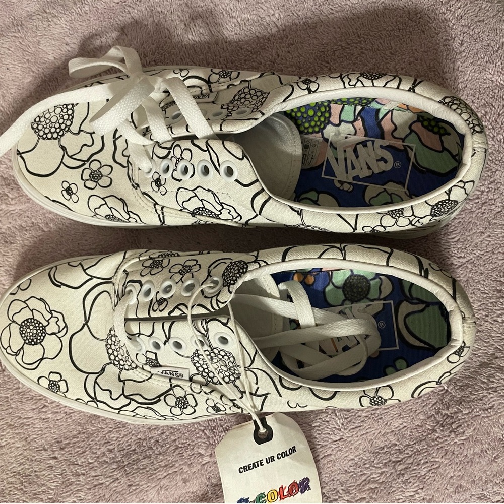 Women’s U-Color Vans sz 8